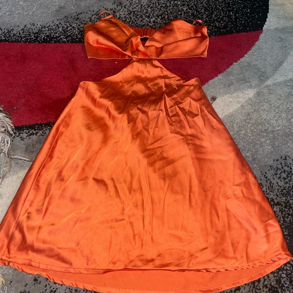 Garota orange cut out dress, open back